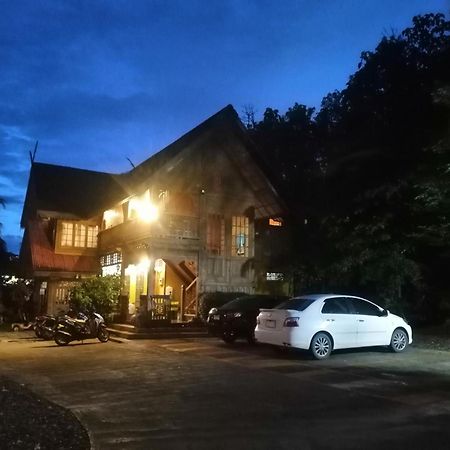 Crossroads House Hotel Mae Hong Son Exterior foto