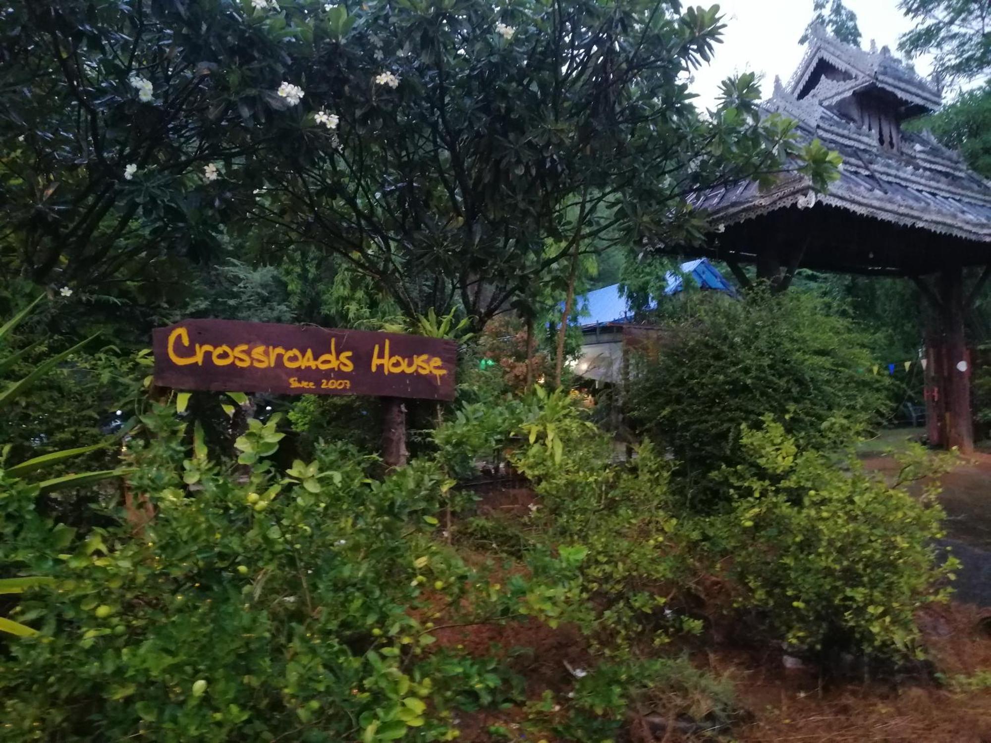 Crossroads House Hotel Mae Hong Son Exterior foto